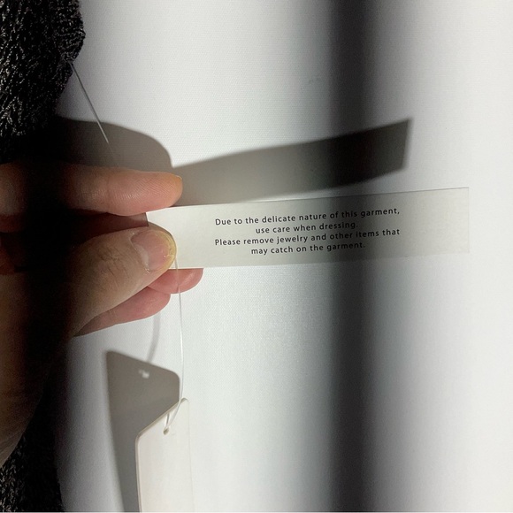 Andrea Jovine NWT’s Silver Combo Form Fitting V-Neck w/Strap Mini Dress Size SM - Picture 9 of 13